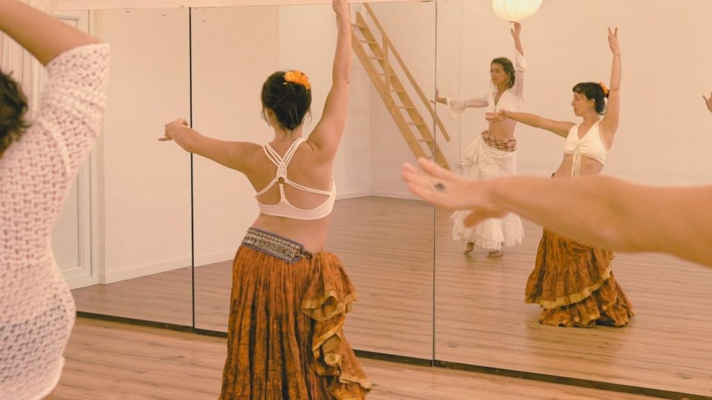 Danza vientre tribal